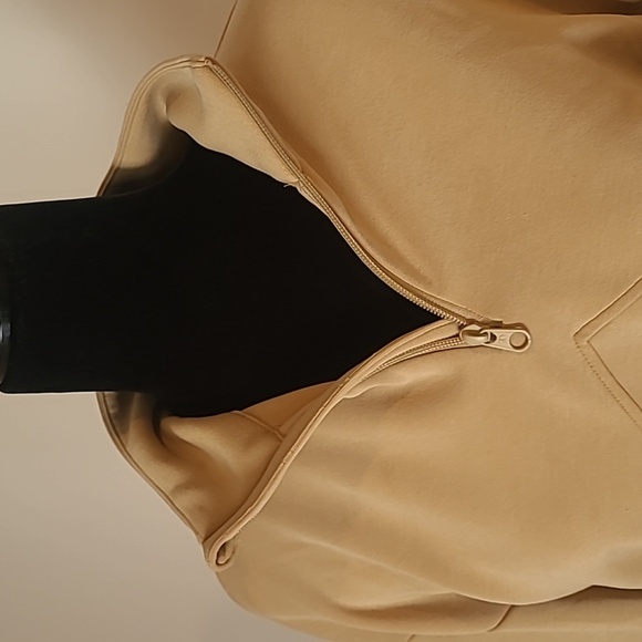 7Diamonds REV™ Crop Quarter-Zip Camel  Size M - Picture 6 of 8